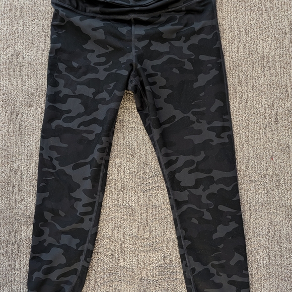 Women's Black Danskin Camo Leggings - Picture 3 of 4
